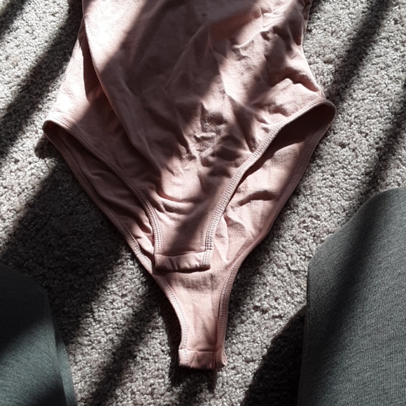 Bodysuit - Picture 3 of 3